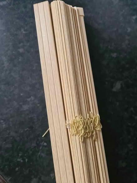 Photo of free PVC Venetian Wood Look Blinds (DA1) #4