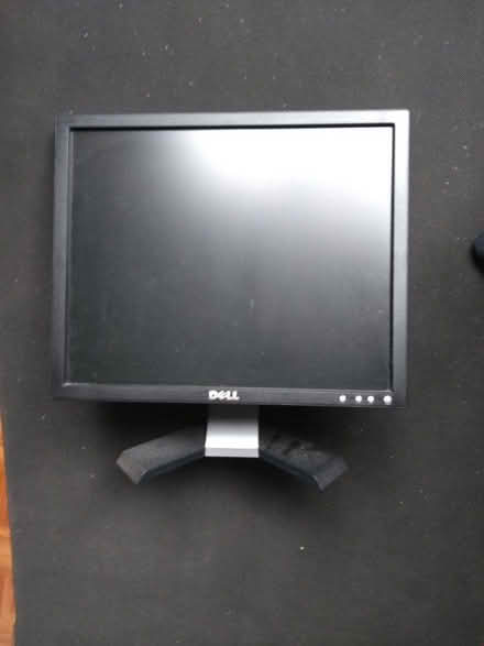 Photo of free Dell 17" Monitor (Danbury CM3) #2