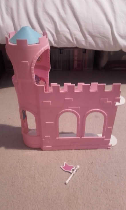 Photo of free Used & Damaged My Little Pony Castle (Eastbourne DL1) #3