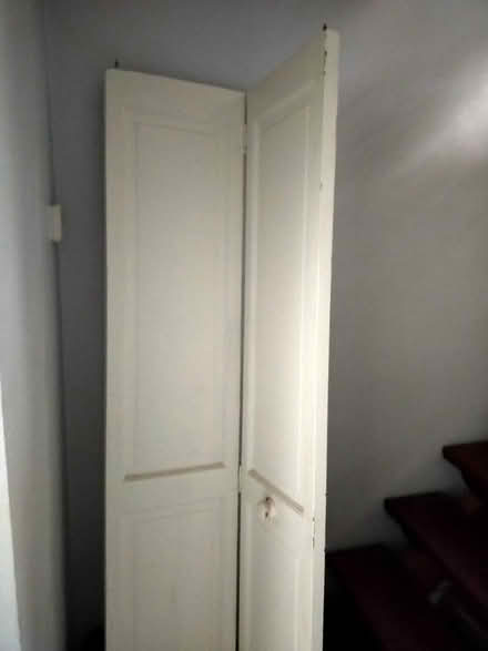 Photo of free Bifold door (BS5) #2