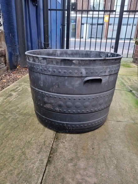 Photo of free Large Black plastic planter (Putney SW15) #2
