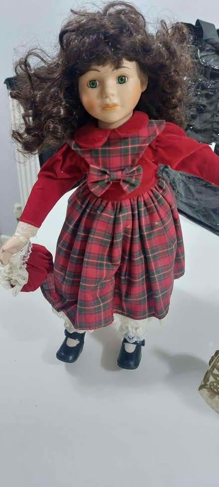 Photo of free Porcelain doll (BT15) #1