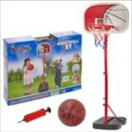 Photo of free Kids basketball hoop (Banner Cross S11) #1