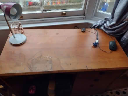 Photo of free Desk (Lewes (near Prison)) #2