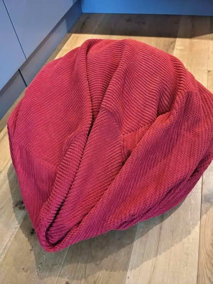 Photo of free Brick Hug Bean Bag Dia 70cm base - Dunelm RED Colour (Redhill Common RH1) #1