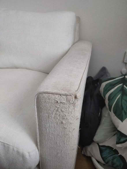 Photo of free Comfy 2 seater sofa FREE DELIVERY (RH19) #4