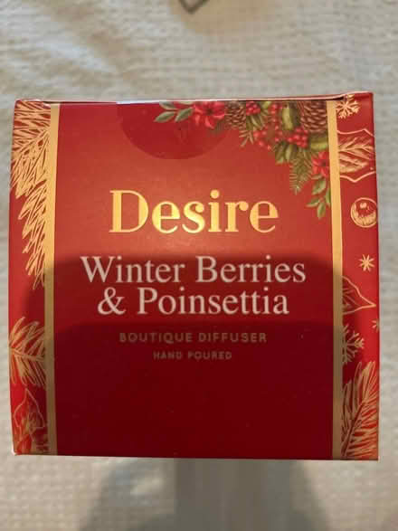 Photo of free Winter berries diffuser (Tulse Hill, SE21) #2