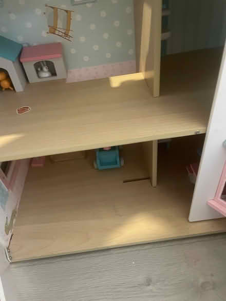 Photo of free Wooden doll house (Oakwood , EN2) #2