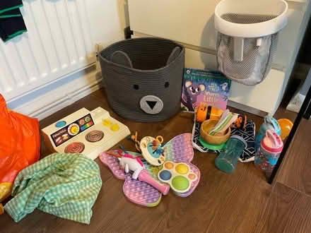Photo of free Bundle: Baby/Toddler Feeding equipment, toy storage etc (Leytonstone E11) #2