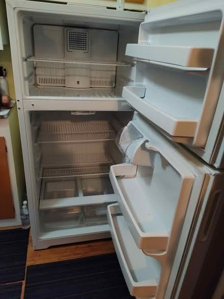 Photo of free Hot Point Fridge / Freezer (Pill Hill Lake Merritt) #2