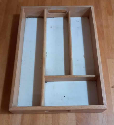 Photo of free cutlery tray (Humphrey's End GL5) #1