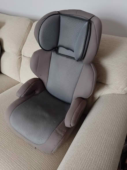 Photo of free Mamas and Papas Car Seat (CT5) #1