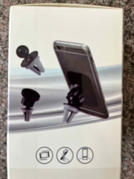 Photo of free Car phone holder (Streetsville) #3