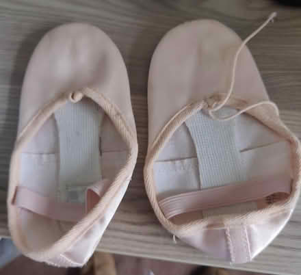 Photo of free Ballet shoes size 11 1/2 (Hazel Grove SK7) #1