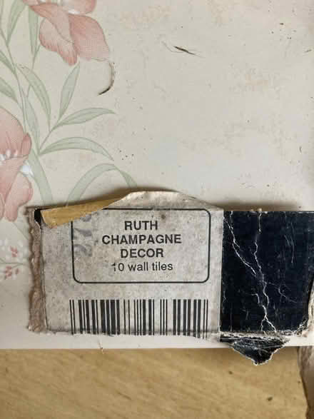 Photo of free Tiles (East Grinstead RH19) #3