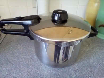 Photo of free Fissler Vitavit pressure cooker, old model (St Mary Cray BR5) #2