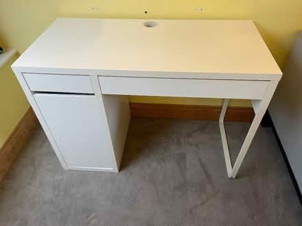 Photo of free Desk (Oakes HD3) #2