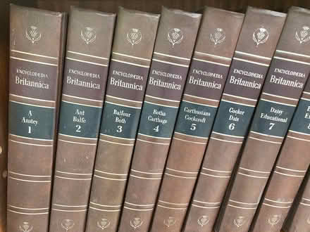 Photo of free Encyclopaedia set (1973) (W4) #2