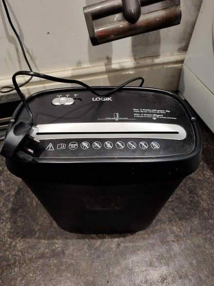 Photo of free Small paper shredder (Stretton DE13) #1