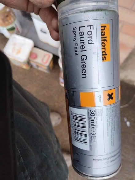 Photo of free Green spray paint (Malvern Link WR14) #1
