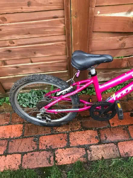Photo of free Girls bike guess age 7/8/9? (BN17) #3
