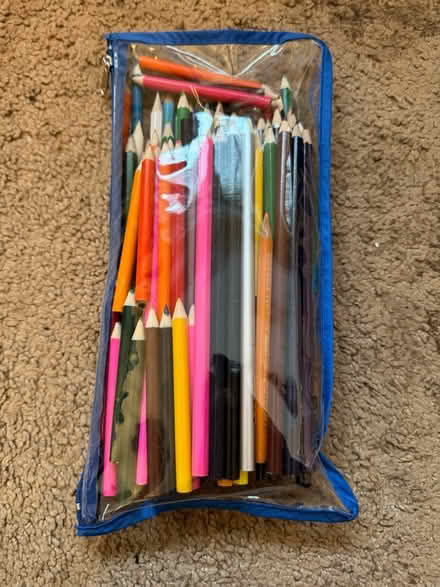 Photo of free Mixed crayons and mixed pencils (Bannockburn, FK7) #2
