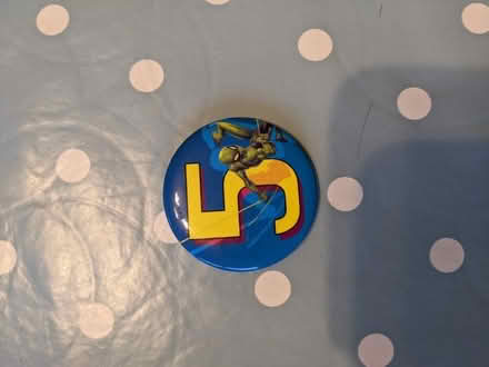 Photo of free 5 Badge (Langdon Hills SS16) #1