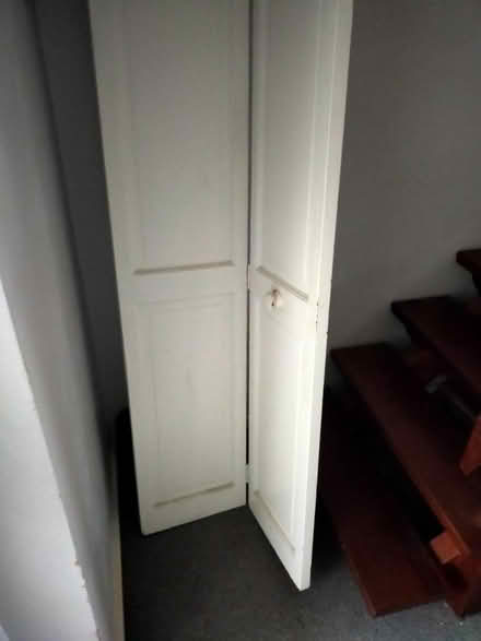 Photo of free Bifold door (BS5) #1