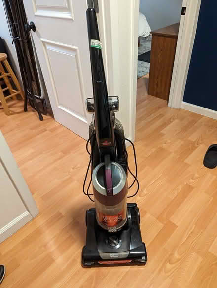 Photo of free Vacuum cleaner (Flynn Ave, Mountain View) #1