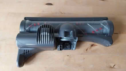 Photo of free Dyson DC25 Beater Bar/Head Assembly - for parts (Charlton OX12) #2