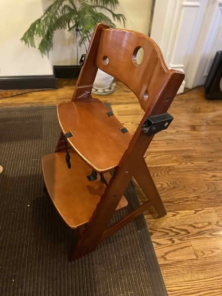 Photo of free Used Keekaroo high chair (Bed Stuy, 11221) #1