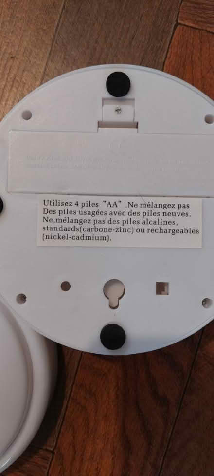 Photo of free Battery wall lights (Barkingside, IG6) #2