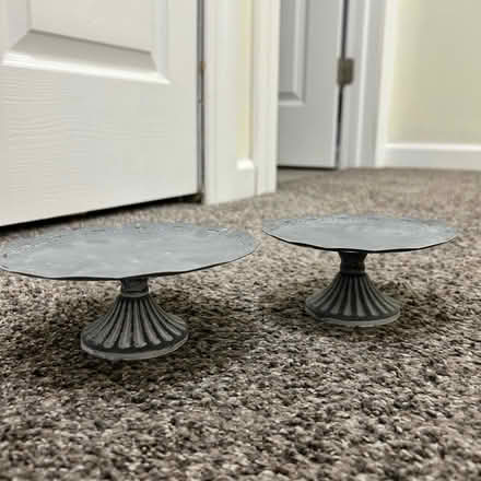 Photo of free Stands (Belleville) #1
