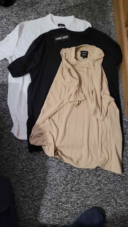 Photo of free 3x Brand New XL oversized T-shirts (Loughborough) #1