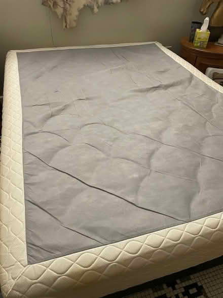 Photo of free Sleep Number Queen Bed System (Downtown LR) #4