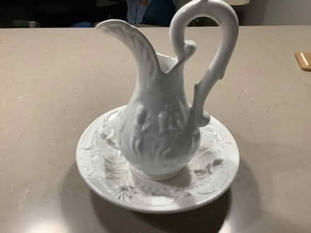 Photo of free Pitcher & bowl (Hampsthwaite HG3) #1