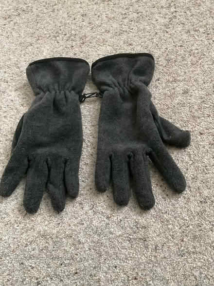 Photo of free Gloves (Goldsworth Park GU21) #1
