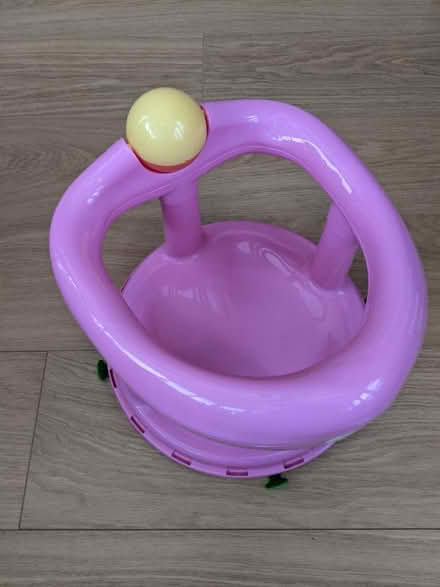 Photo of free Baby seat for bath (KT15) #2