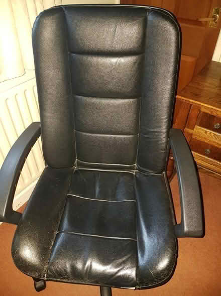 Photo of free Office chair (Verwood BH31) #1