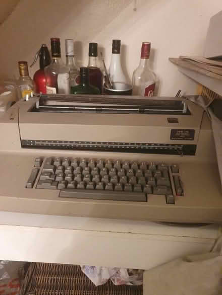 Photo of free Adler Ball Type Electric Typewriter (CT9) #1