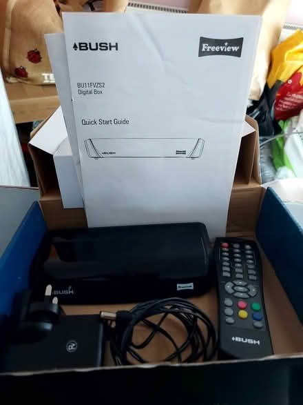 Photo of free 14" CRT TV. Old model, not flat screen. (Tottenham N17) #4