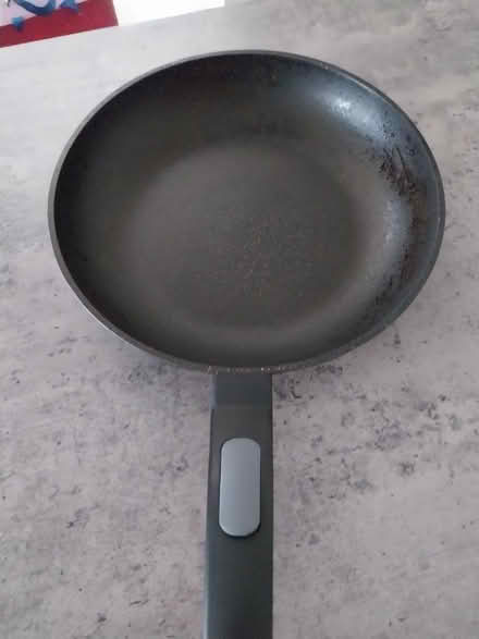 Photo of free Frying pan (RG6) #1