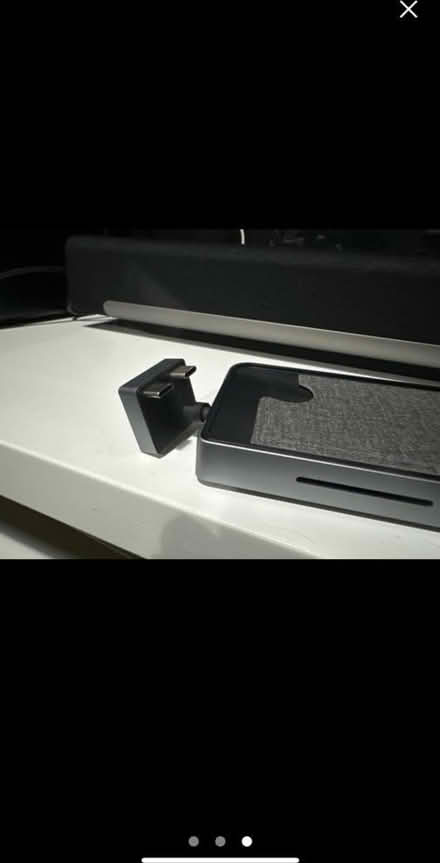 Photo of free Docking station for MacBook Pro (RG30) #1