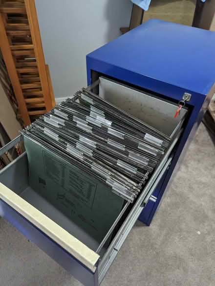 Photo of free 3 drawer filing cabinet (Petersham) #2