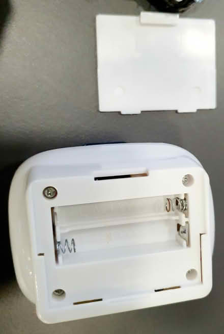 Photo of free UV light for tooth brush thing (Singapore 460540 Bedok North) #1