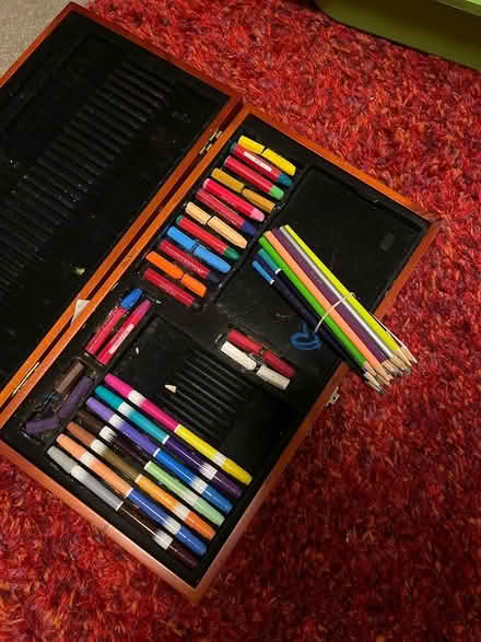 Photo of free Art supplies (Bloor West Village) #3