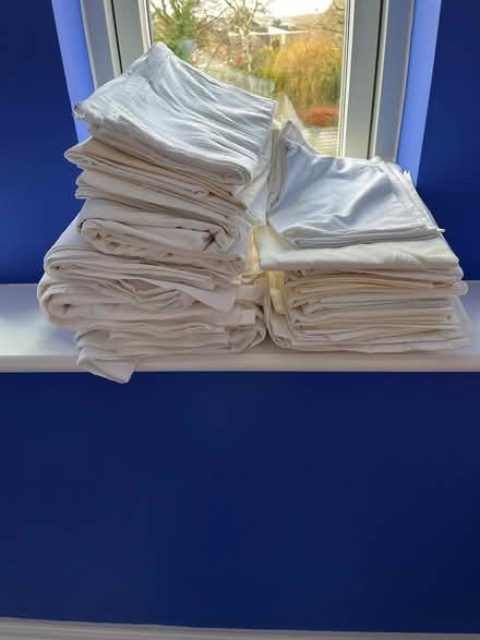 Photo of free Linen (OX2 (North Oxford)) #1