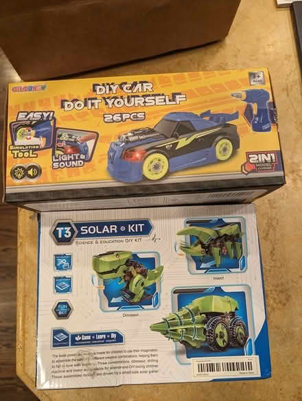 Photo of free STEM kits ages 4-8 (Menlo Park) #1