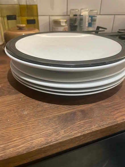 Photo of free Plates assortment (WR1 Lansdowne) #1