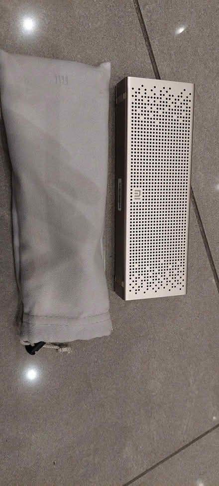 Photo of free MI portable Bluetooth speaker (Radcliffe M26) #1